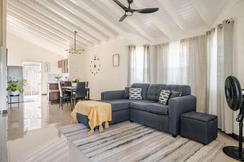 Villa Bellarose At Colbeck ,Gated With Pool, Stylishly Modern Old Harbour Exterior foto